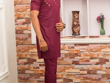 Products: Senator Kaftan Wine with Gold Star Design